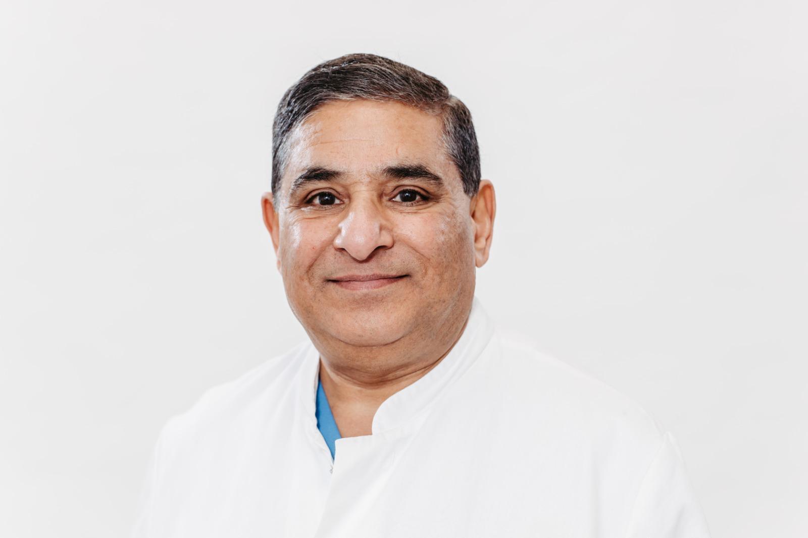 Dr. Deepak Jain